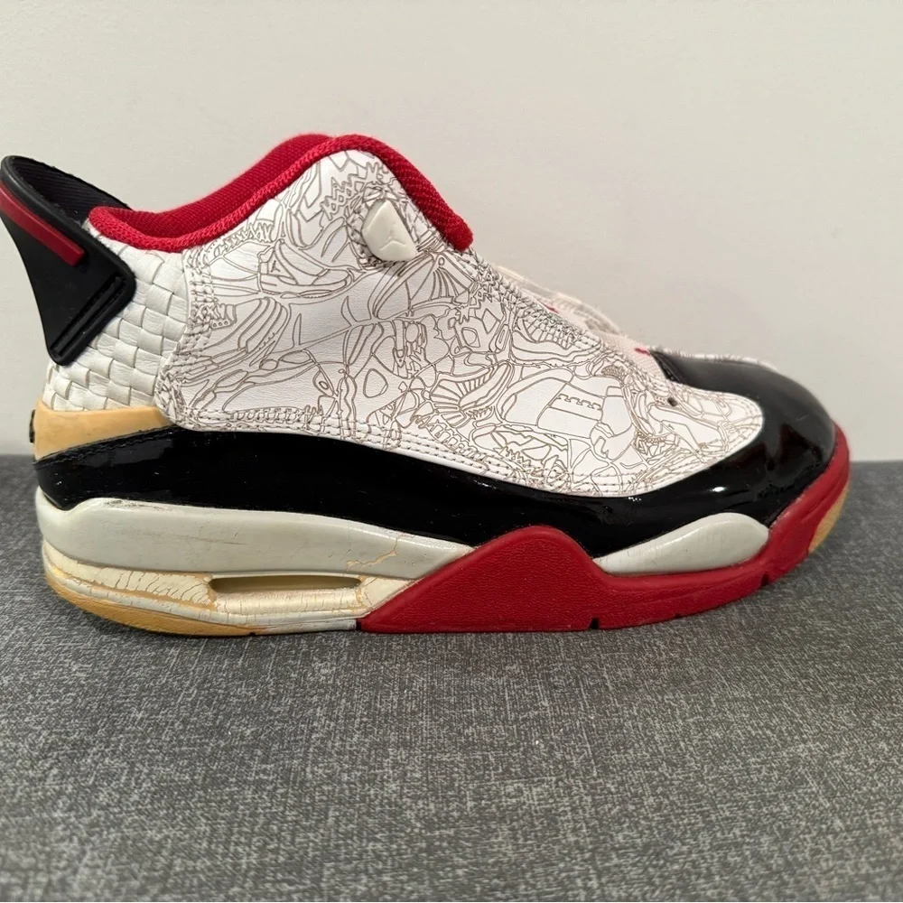 Jordan TWO 3 Dynamic Red-white Sneakers/size 7.5